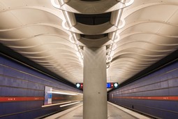 U-Bahn 2 München 2015 -18.jpg